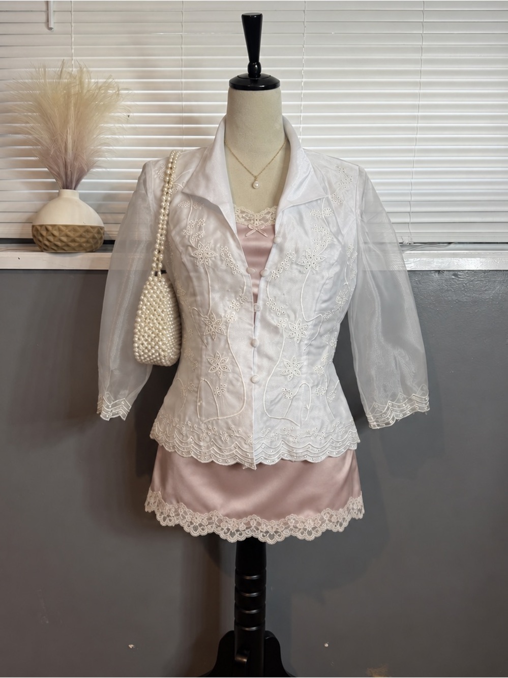 Vintage Alex Evenings White Embroidered Organza Blouse Jacket M
